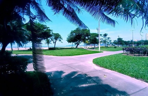 Pompeia House | Casa Studio Home Office - Pompéia Santos with WiFi 600 Megas - Garagem Privativa