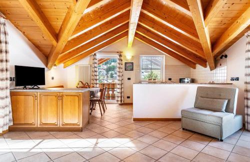 San Giovanni di Fassa Apartment | Casa Titol Giuseppe