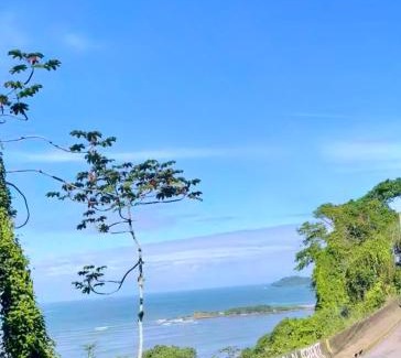 Jardim Imperador House | Casa Turística Térrea - 5 Quartos, apenas 5 min carro Praia