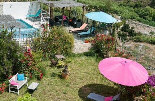 Guajar Fondon House | Casa Turquesa 25 Minuten vom Strand