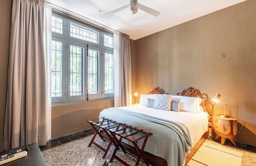 Zona Paseo Montejo Hotel | Casa Tuut