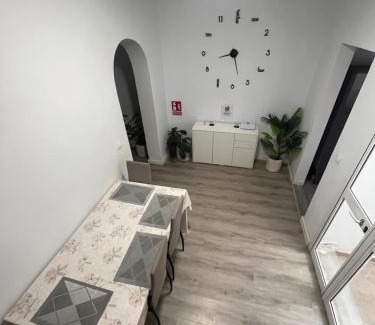 Camas House | Casa Unifamiliar Completa Camas Sevilla