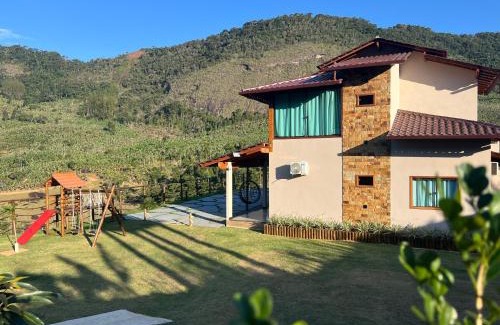 Vitor Hugo House | Casa Vale das Pedras