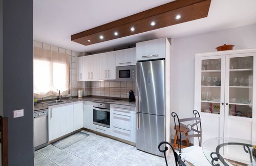 Brena Baja Ski Chalet | Casa Vega | duplex, beach & pool