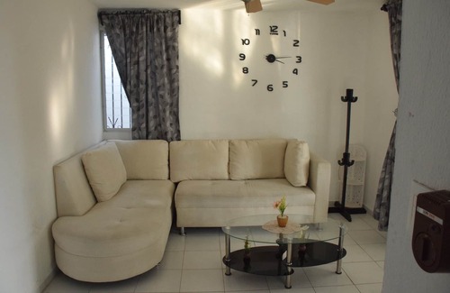 Merida Municipality House | Casa Verde, Pensiones IV Etapa