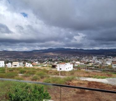 Bezerros House | Casa Vista Bela em Bezerros 4 qts com ar 10 pessoas