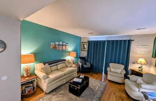 Oceanmarsh Subdivision House | Casa Wanderlust at Harbor Island K204