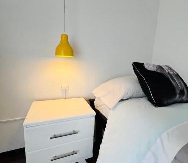 Macrozona Meseta Cerro Calafate House | CASA YASA EN CALAFATE- Parque privado y parrilla