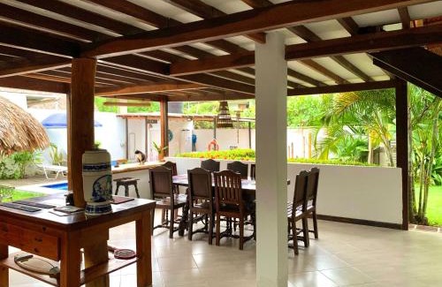 Palomino House | CasaBella Cabaña con Piscina Palomino