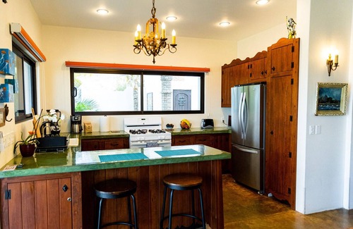 El Sargento Villa | CASACORAZONMX - A Boutique 5BD/5BA Beachfront estate. 945.00USD/n