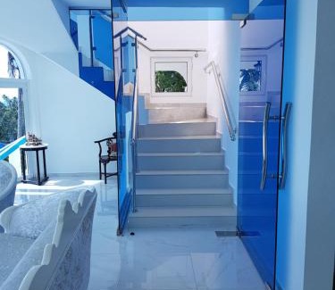 Punta Balandra Hotel | casaenjoysamana