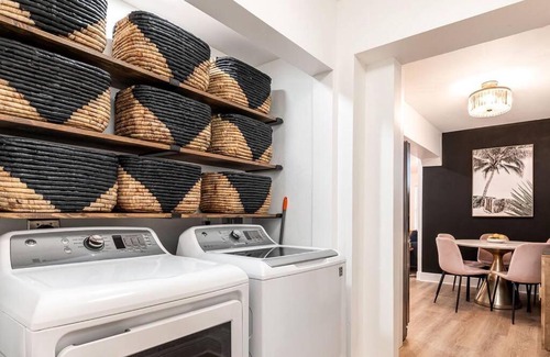 Middle River Terrace Villa | CasaOlita Pool Table 3mi to Beach Full Kitch