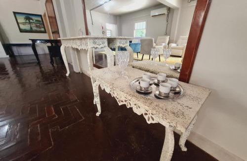 Mucum House | Casarão na rota do Cristo Protetor