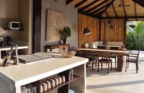 Playa Hermosa Cobano Villa | Casas de Agua, Agua Marina, designer houses. Walking distance to the beach