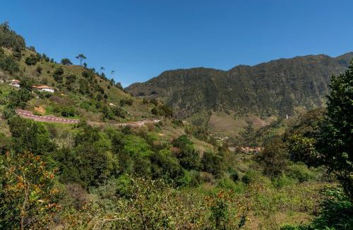 Sao Vicente House | Casas do Lanço by An Island Apart
