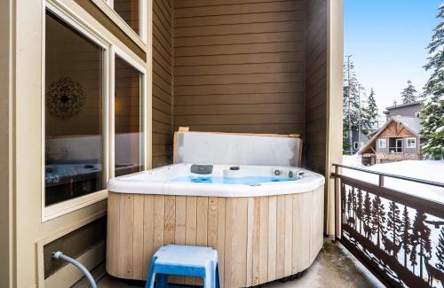 Snoqualmie Pass House | Cascadia Clouds Chalet