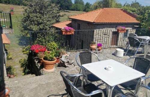 Nogueira de Ramuin House | Caserio de Fontes