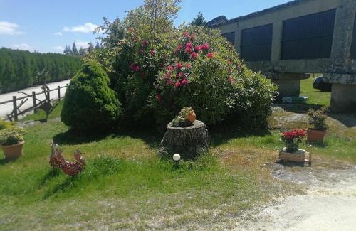 Nogueira de Ramuin House | Caserio de Fontes