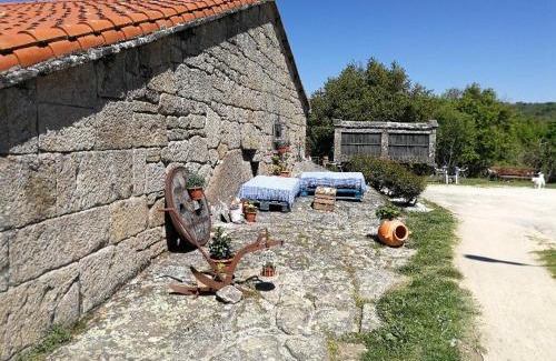 Nogueira de Ramuin House | Caserio de Fontes