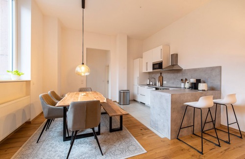 Sudliche Innenstadt Apartment | Casita Loft with 80 sqm (air-conditioned), with good transport connections