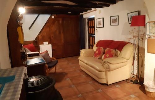 Rubite House | Casita Tomate