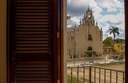 Tekit House | Casona de la Guayabera Hospedaje