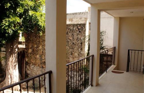 Tekit Hotel | Casona de la Guayabera Hospedaje