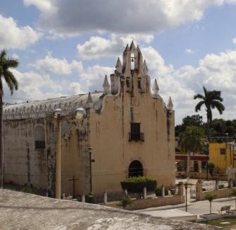 Tekit Hotel | Casona de la Guayabera Hospedaje