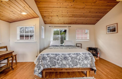 Caspar Hotel | Caspar's Little Retreat