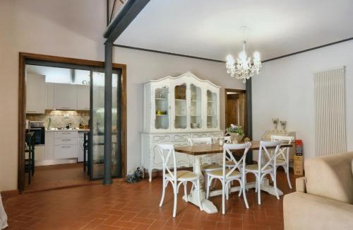 Scandicci Apartment | Castellare Loft appartamento in collina a Firenze
