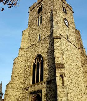 Rayleigh House | Castle Cottage