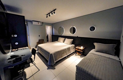 Telemaco Borba Hotel | Castro's Hotel