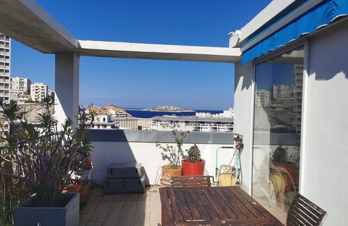 Le Pharo Apartment | Catalans. A 2mn de la Plage, Beaut3 Dernier Étage Grande Terrasse vue sur mer