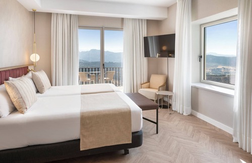 Ronda Hotel | Catalonia Reina Victoria