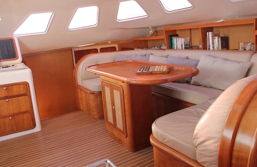 Naxos Boat Rental | Catamaran with skipper and hostess Cyclades