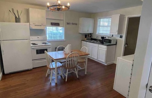 Scottsboro Cabin | Catfish Cabin - Perfect Little Get-away