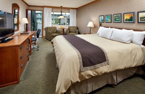 San Simeon Hotel | Cavalier Oceanfront Resort