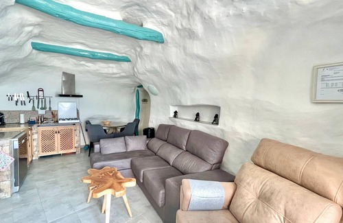 Cullar House | Cave house Yara with pool and facilities for PRM