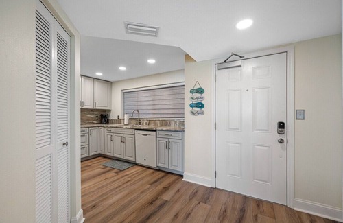 Sand Key Condo | CBC 2-19F: Gulf Front Paradise Awaits!