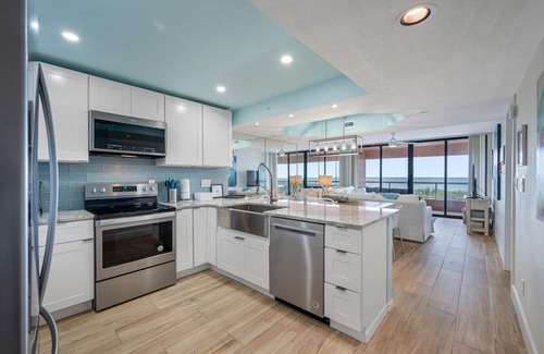 Sand Key Condo | CBC 2-3C –Beautiful Beach Front Condo!