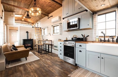 New Gloucester Apartment | Cedar Brook Cabin - a modern tiny house in Maine