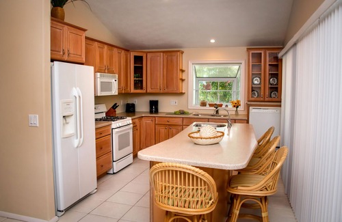 Holmes Beach Resort | Cedar Cove Resort and Cottages