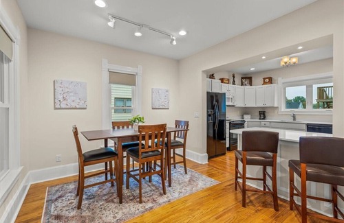 Cedar Falls House | Cedar Falls Gem: Vintage Home With Modern Comforts Near Historic Downtown!