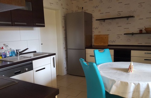 Hinrichshagen Apartment | Cedar log cabin ZBZ Stella - Guesthouses Eva-Maria and Reinhard Köhler