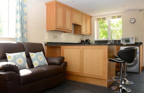 Ruthin House | Cedar Tree Cottage