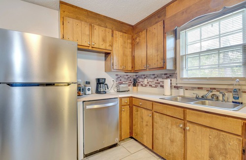 Cedartown House | Cedartown Haven w/Private Patio: Near Downtown!