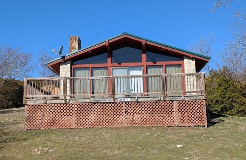 Davis Cabin | Cedarvale Cabins Turner Falls
