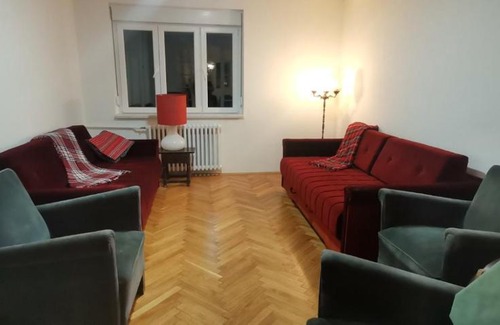 Vracar Apartment | CENTAR