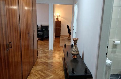 Vracar Apartment | CENTAR