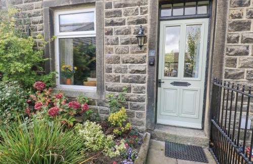 Embsay House | Centenary Cottage
